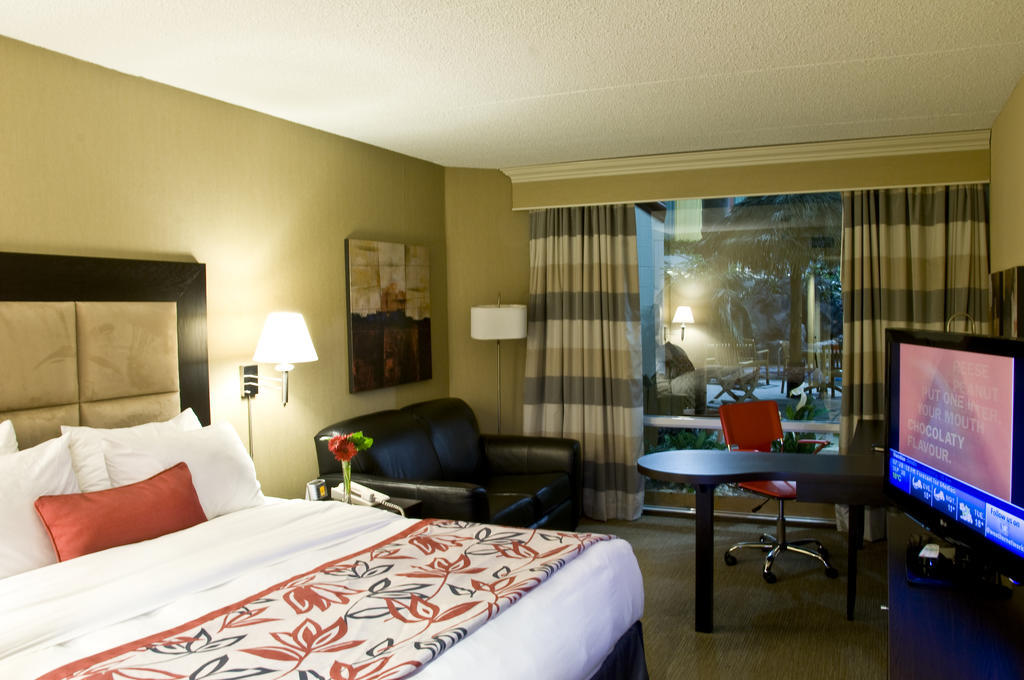 Ramada Plaza Crystal Palace ディエップ 部屋 写真